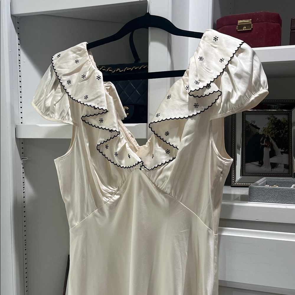 Doen Ivory Ruffle-Trim Mini Dress - Picture 4 of 6